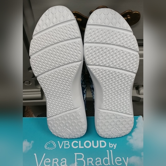 Vera Bradley VB Cloud Convertible Slip-On Shoe Blue Floral Women's 10 - Picture 3 of 14